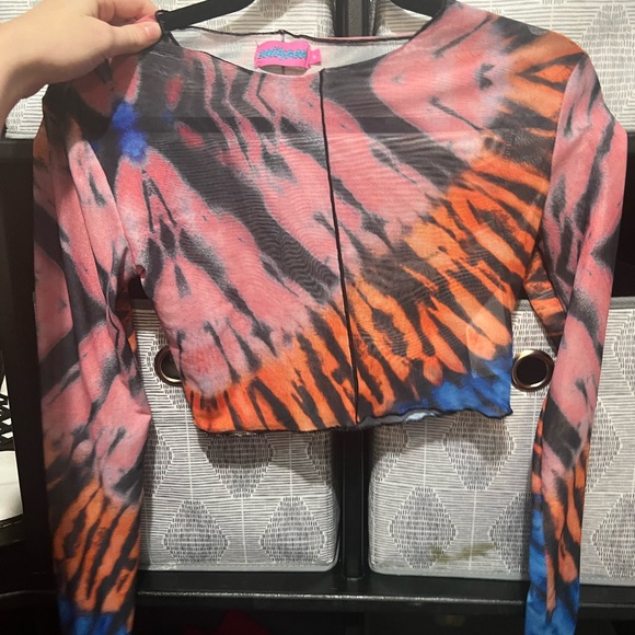 Edikted Long Sleeve Shirt - Picture 2 of 2